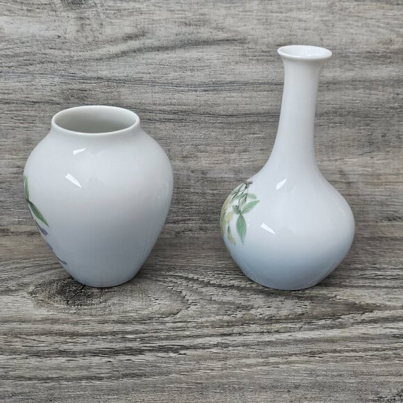 Bing & Grondahl B&G Copenhagen Vintage Porcelain Floral Vase Set of Two - Picture 4 of 9